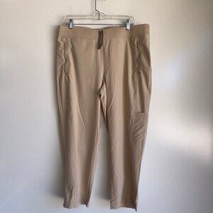 NWT Chico's Zenergy Neema Crop Pants Size 2 = US Size 12 Tan